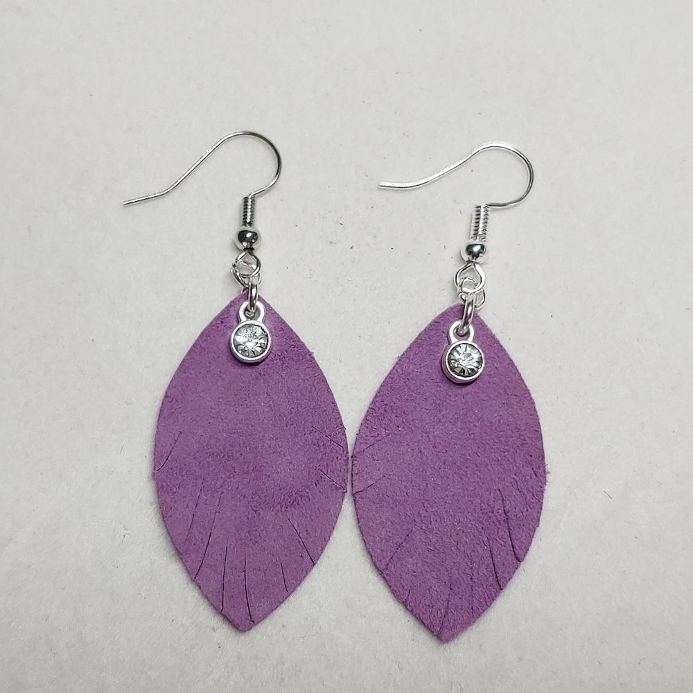 Earrings Purple Feathered Leather w/ Sparkle